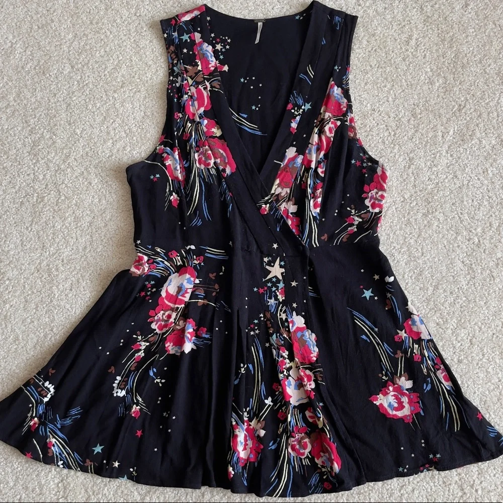 Free People | "Back to the Basics" Wrap Tunic - Picture 5 of 10